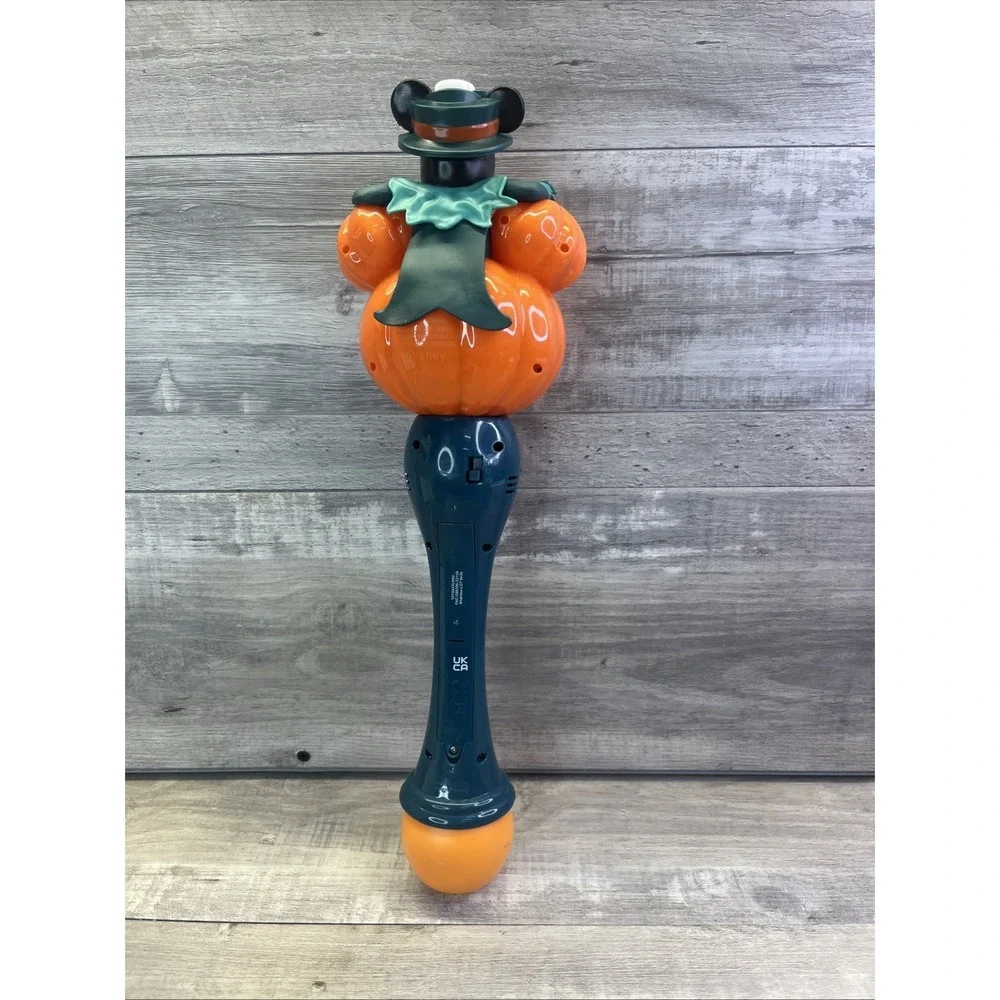 Walt Disney World Land Parks Mickey Mouse Halloween Pumpkin Light Up Bubble Wand - Picture 4 of 13